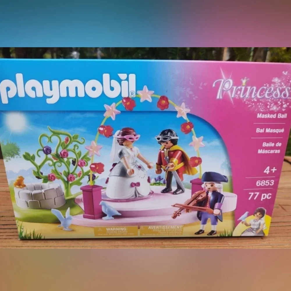 Playmobil Princess Masked Ball 6853 NWT Building Toy Set